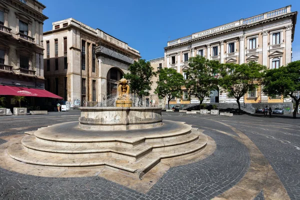 Piazza Vincenzo Bellini em Catania, Italia — Fotografia de Stock