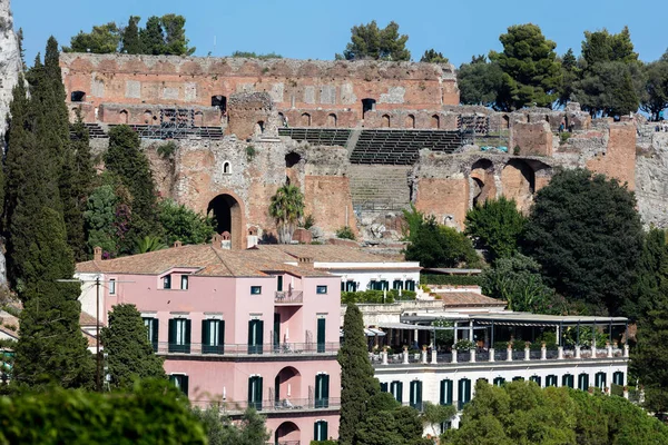 Teatro grego antigo em Taormina, Sicília — Fotografia de Stock