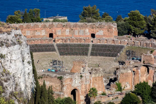 Teatro grego antigo em Taormina, Sicília — Fotografia de Stock