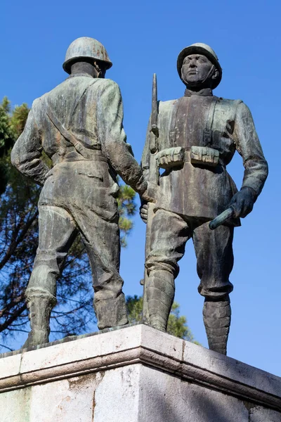 Dünya savaş II anıtı Taormina — Stok fotoğraf