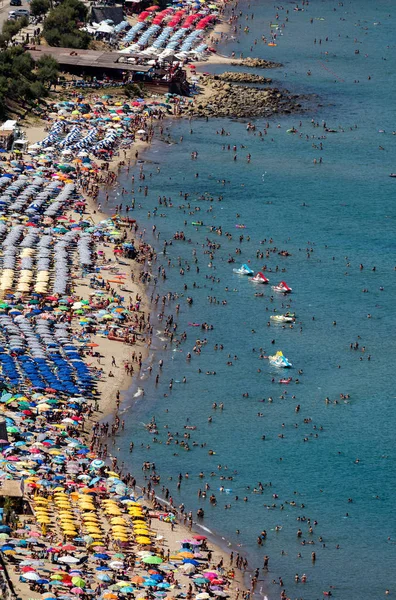 Παραλία του Cefalu στη Σικελία, Ital — Φωτογραφία Αρχείου