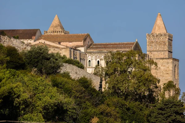 13. století Cefalu katedrála v Cefalù, Sicílie, Ital — Stock fotografie