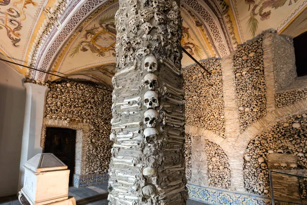 Evora, Portekiz kemik Şapeli — Stok fotoğraf