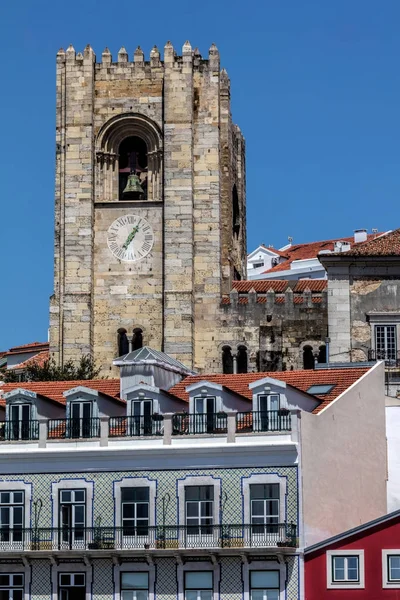Lissabons katedral i Lissabon, Portugal — Stockfoto