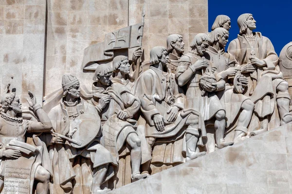 Monumento a los descubrimientos en lisbon, portugal — Foto de Stock