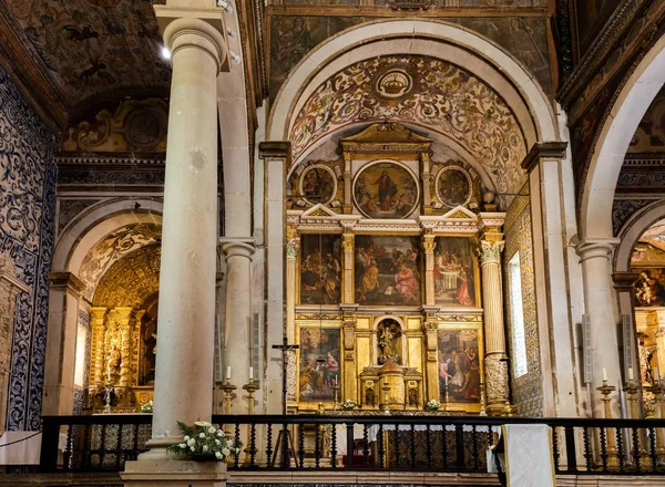 Iglesia de Santa Maria en Obidos, Portugal — Foto de Stock