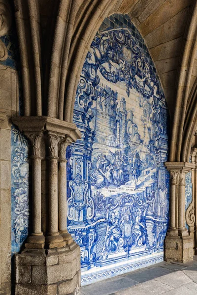 포르토, 포르투갈 포르토 대성당에서 Azulejo 패널 — 스톡 사진