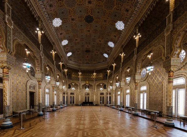 Morisk Revival Arab rum i palatset Bolsa — Stockfoto