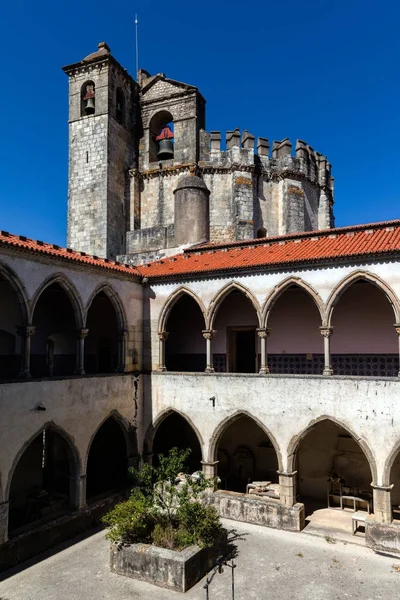 Claustros dos Cavaleiros do Tomar Convento Templário — Fotografia de Stock
