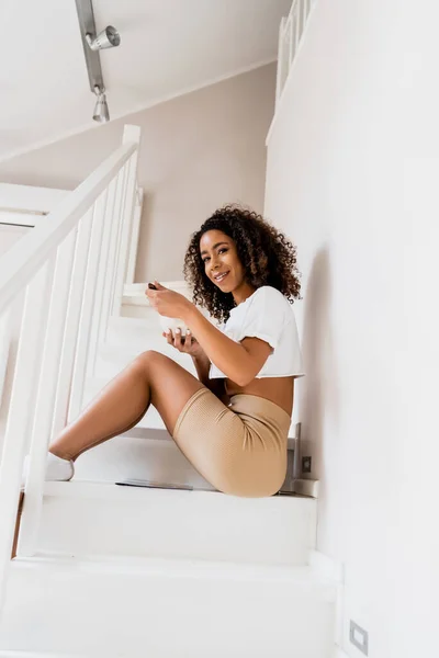 Happy African American Woman Sitting Stairs Holding Breakfast Bowl — Stock Photo, Image
