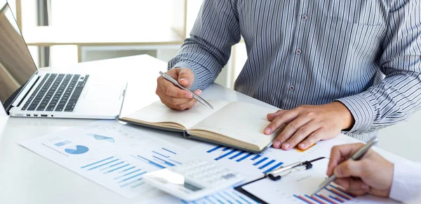 Business Team Meeting Analyze Financial Graphs Market Growth Reports Corporate — Stock Photo, Image