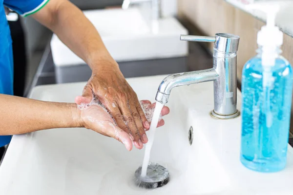 Man Washing His Hands Sink Sanitizing Colona Virus Sanitation Reducing — Stock Photo, Image