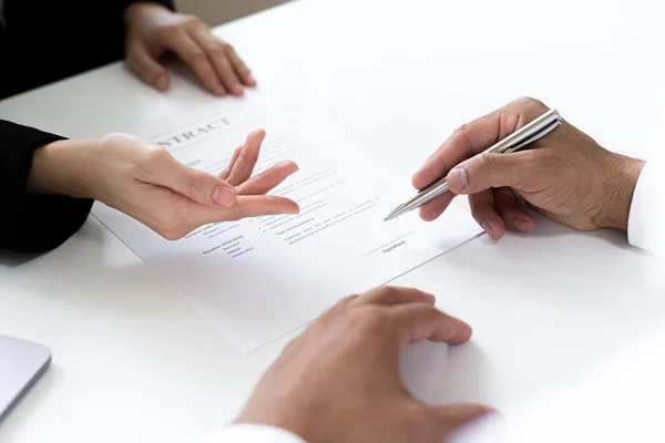 Goedkeuring Ondertekening Van Contracten Concept Nieuwe Werknemers Zijn Goedgekeurd Werken — Stockfoto