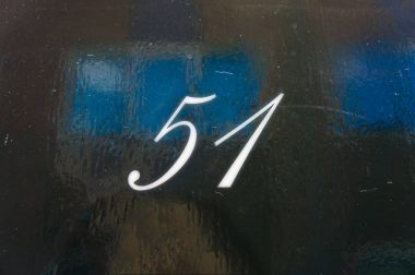 ev numarası 51
