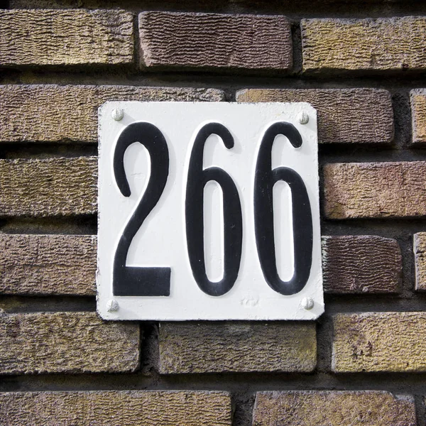 Numéro de maison 266 — Photo