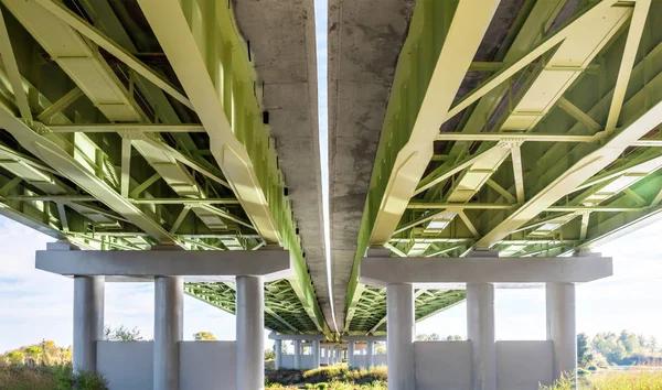 Elevated road from below — Stock Photo, Image