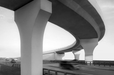 Aşağıdan beton Üstgeçit
