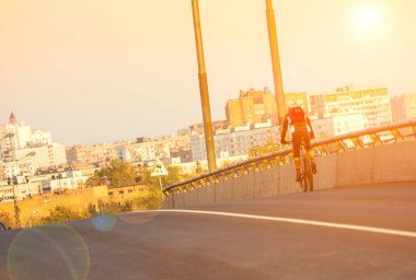 Cycler yolda