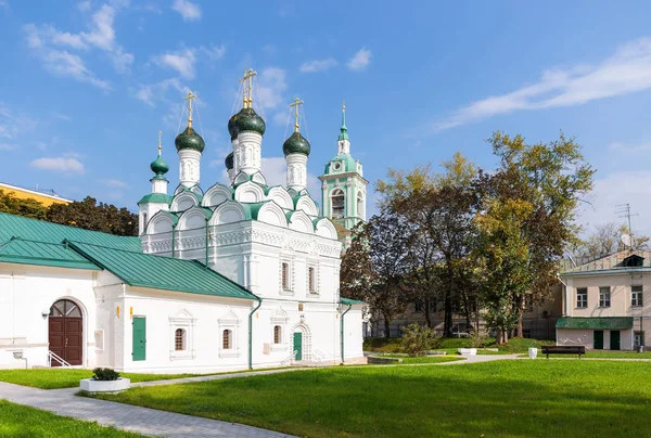 Chernigov martyrer kyrkan i Moskva — Stockfoto