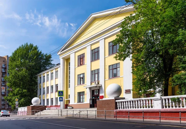 Moscow State University of Land Management, the main building — Stock Photo, Image