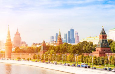 Moskova'da Kremlyovskaya dolgu