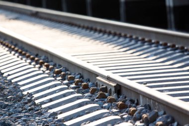 Tren yolu perspektif içinde