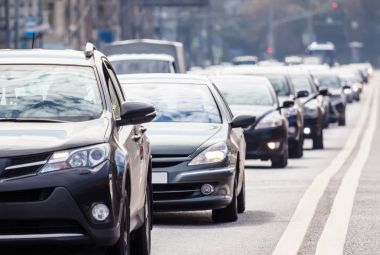 Yolda, yakından görmek trafik