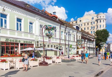 Teras Cafe Klimentovsky Lane'de Moskova'da açtı