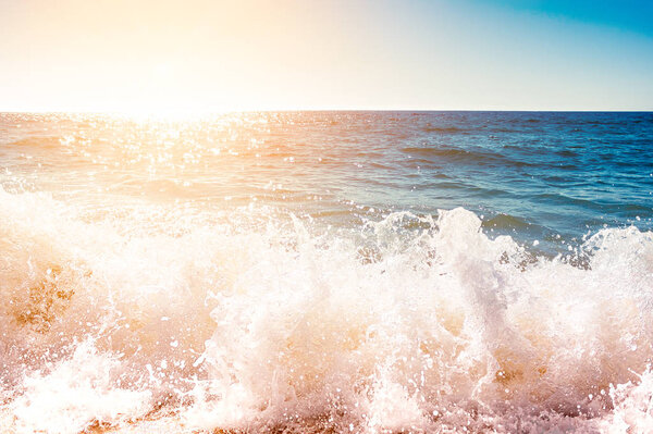 Splashing wave on the ocean