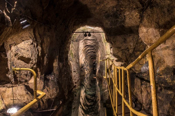 Svart öring Adit, silvergruvan, Tarnowskie Gory, upptagen på Unescos världsarvslista Stockfoto