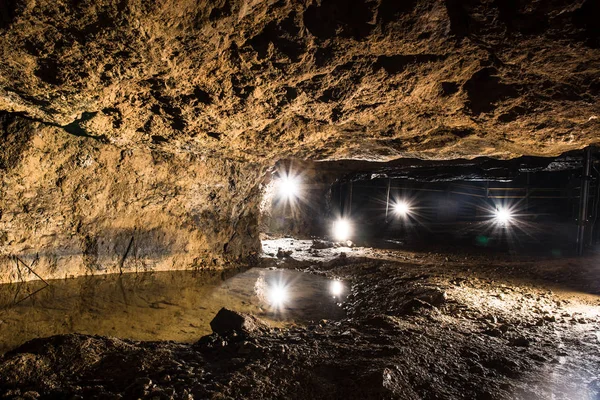 Unterirdischer See in einer Silbermine, Tarnowskie gory, UNESCO-Weltkulturerbe Stockbild