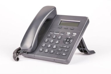 Beyaz arkaplanda telefon