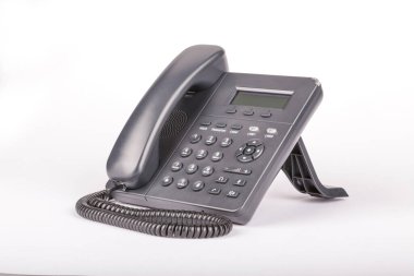 Beyaz arkaplanda telefon