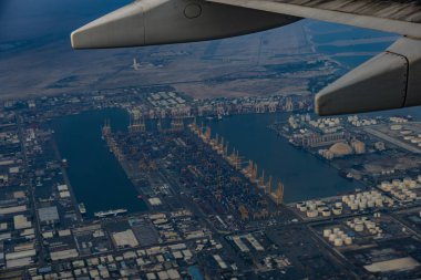 Dubai 'ye seyahat, Birleşik Arap Emirlikleri, uçakla