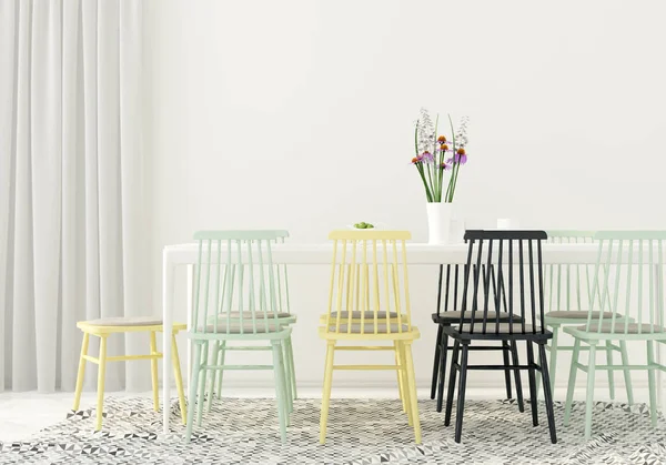 Esszimmer mit farbigen Stühlen — Stockfoto