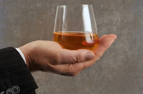 Bicchiere Whisky Mano Vicino — Foto Stock