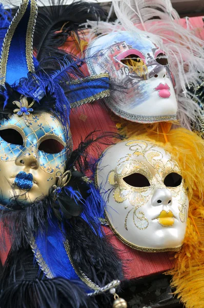 Máscaras Venecianas Muy Coloridas Primer Plano — Foto de Stock