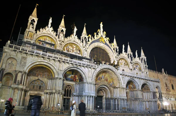 Basílica San Marcos Por Noche Venecia —  Fotos de Stock