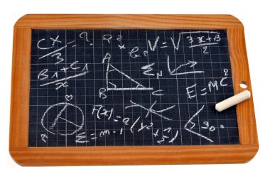 Matematik dersi yakın planda bir okul geçmişi üzerine.