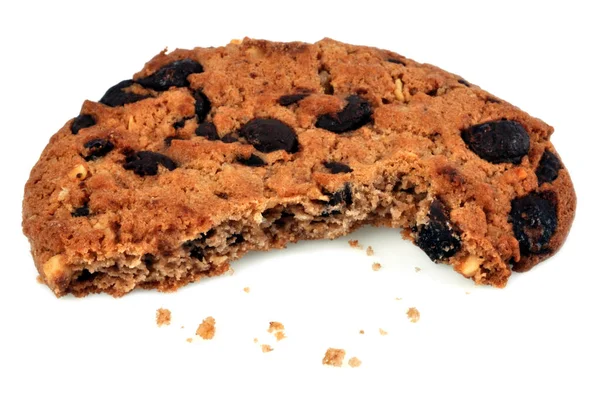 Cookie Mit Geöffneten Schokoladenchips Nahaufnahme Auf Weißem Hintergrund — Stockfoto