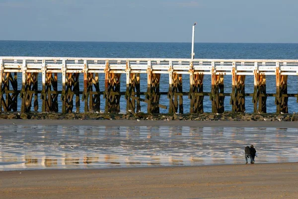 Oostende Pier Strand Aan Noordzee — Stockfoto
