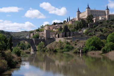 İspanya 'da Toledo' lu Alcazar
