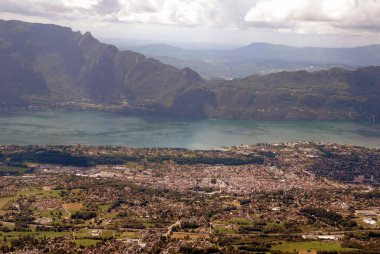 Savoie 'de Aix-les-Bains ve Bourget Gölü 