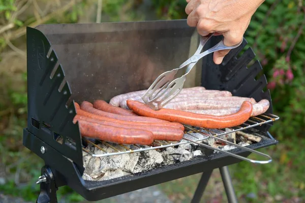Cuire Des Merguez Des Chipolatas Sur Barbecue — Photo