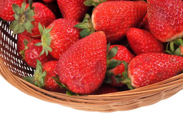 Basket Strawberries Close White Background — Stock Photo, Image