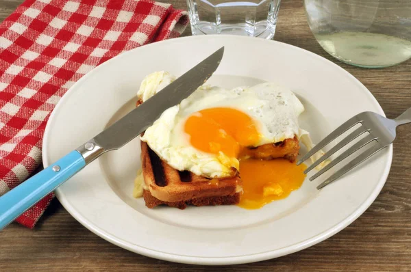 Homemade Croque Madame Plate Close — Stock Photo, Image