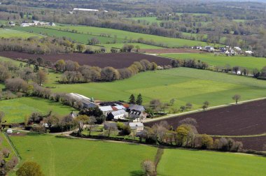 Britanya 'daki Morbihan kırsalının havadan görünüşü