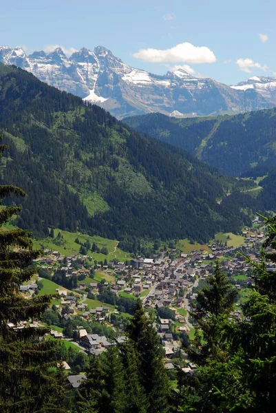 Byn Chatel Haute Savoie Franska Alperna — Stockfoto