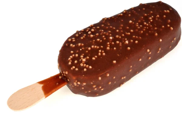 Palito Gelado Revestido Com Chocolate Close Fundo Branco — Fotografia de Stock