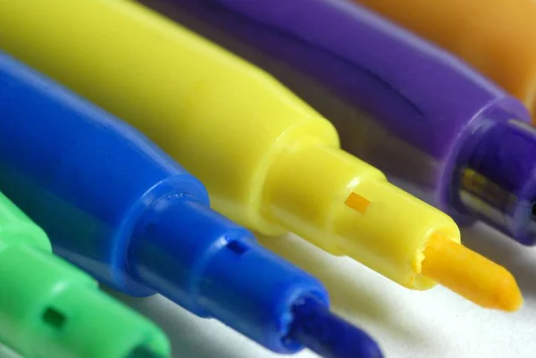 Bolígrafos Fieltro Diferentes Colores Cerca —  Fotos de Stock
